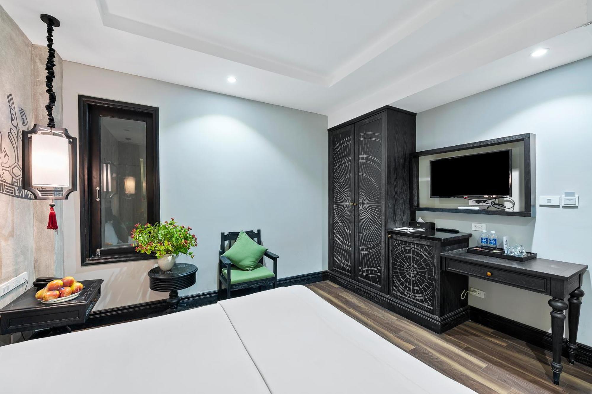 22Land Residence Hotel & Spa 52 Ngo Huyen Hanoi Buitenkant foto
